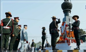 राष्ट्रपतिद्वारा पृथ्वीनारायण शाहको शालिकमा माल्यार्पण