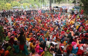 लघुवित्तीय संस्थाविरुद्द काठमाडौंमा प्रदर्शन