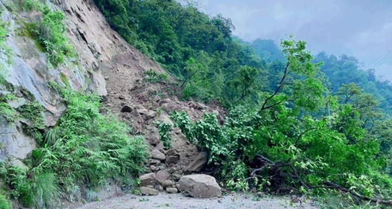 कर्णाली राजमार्ग फेरि अवरुद्ध